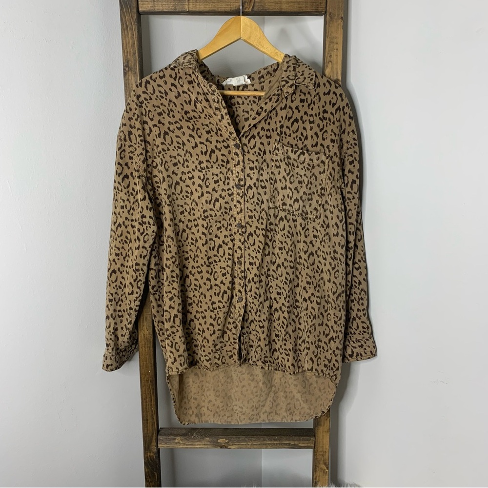 C&C California Leopard Print Button-Up Blouse Size S